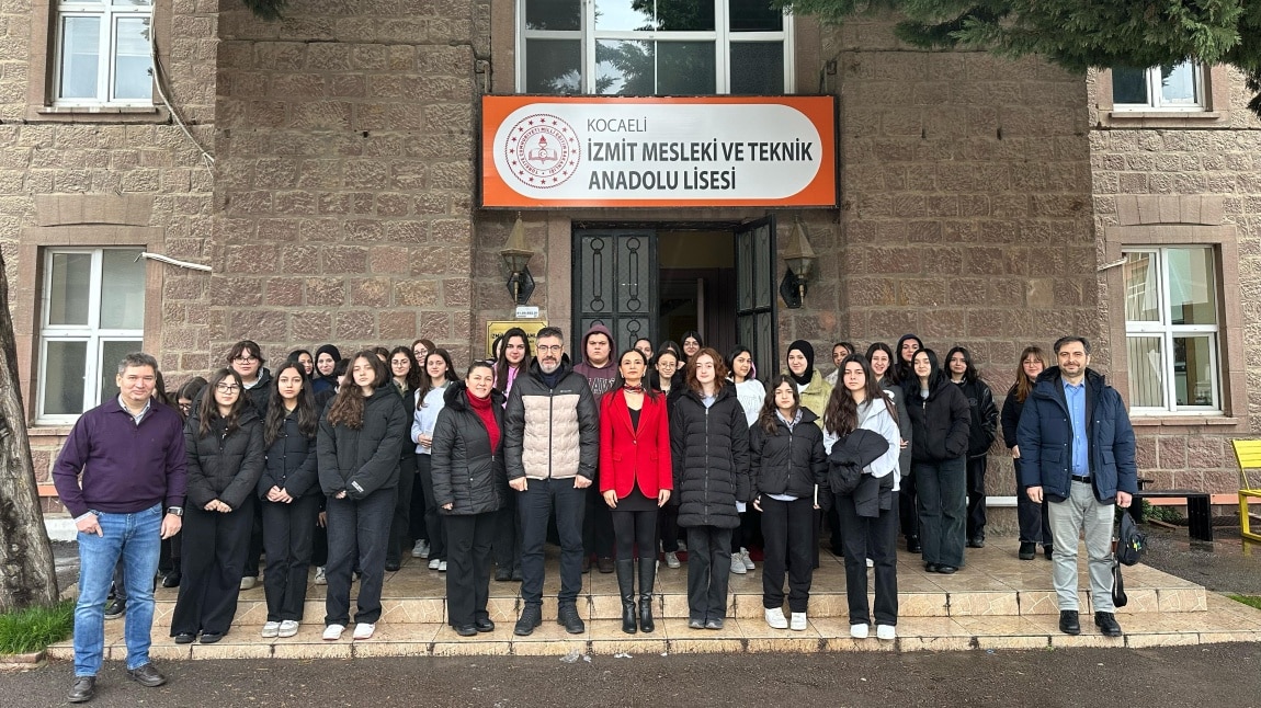 Kadının İş Dünyasındaki Yeri Semineri